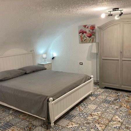 Marco'S Home: Accogliente Casa Nel Cuore Di Napoli Екстер'єр фото